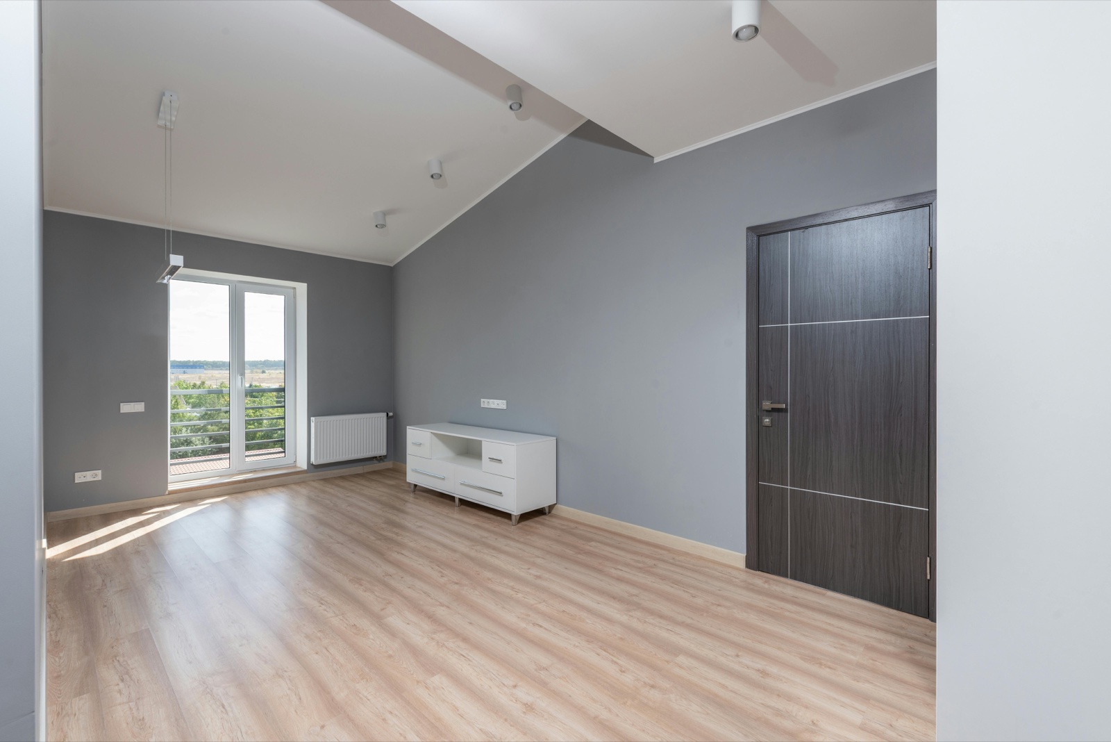 Short-term rental bedroom before and after a Restage restyle — before